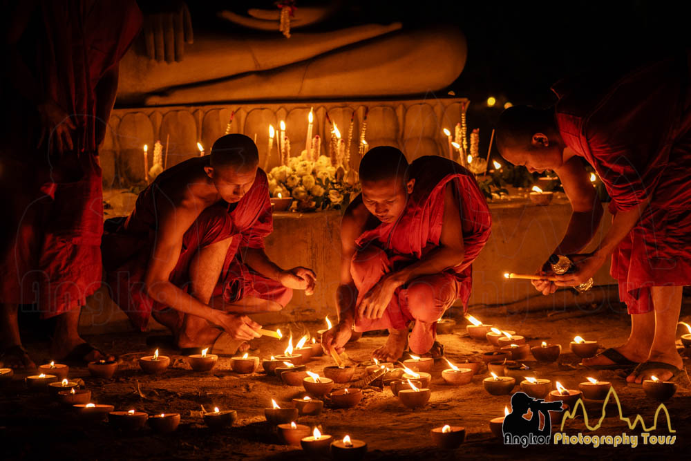 cambodian monks buddha statue meak bochea